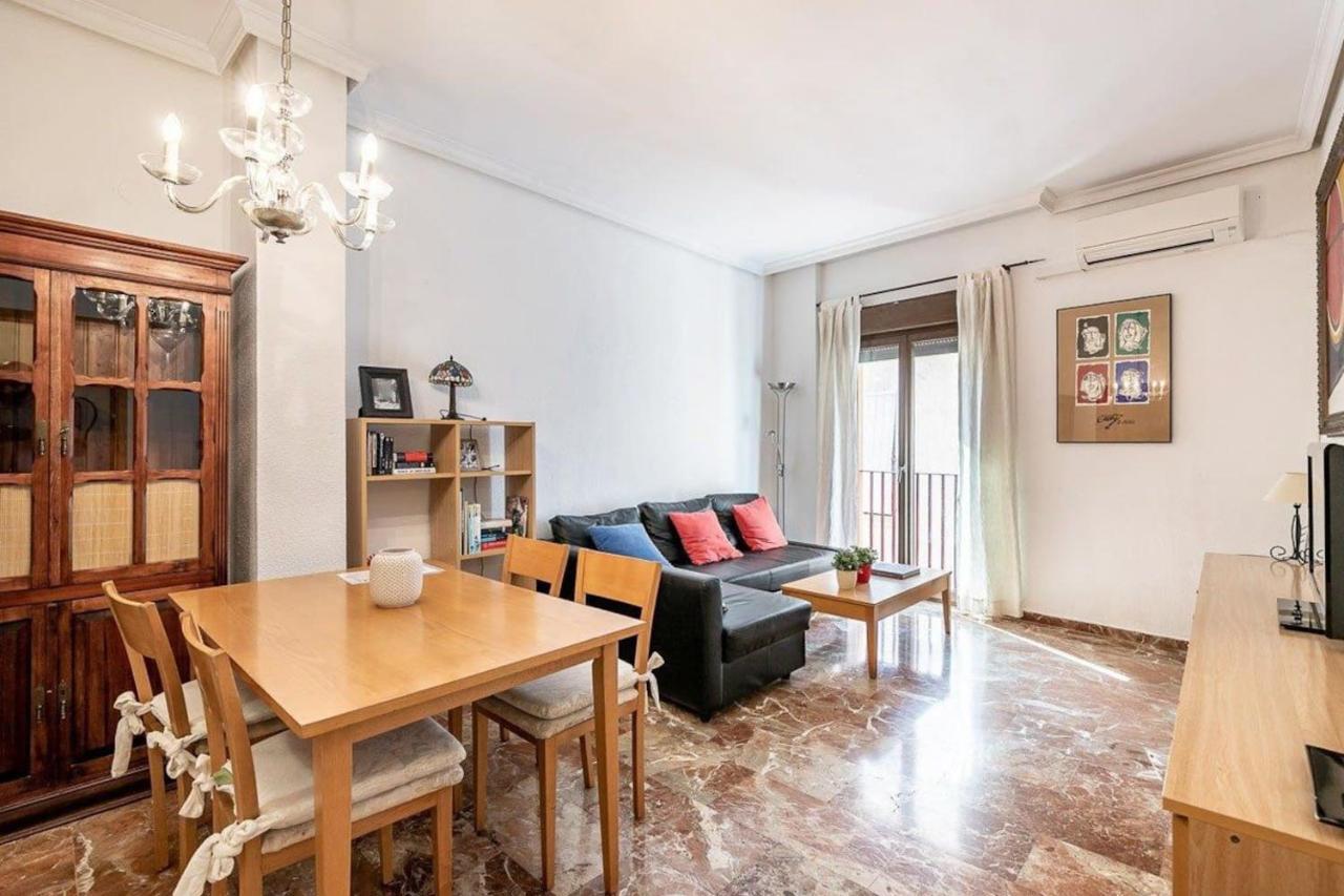Modern Apartment In The Heart Of 그라나다 외부 사진